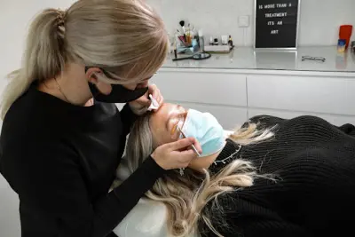 De La Rouge botox Borne