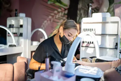 Zonnestudio & Beauty Center Body Lookz Ambacht botox Hendrik-Ido-Ambacht